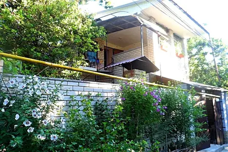 Комната в Феодосии, Крымская улица, 1А