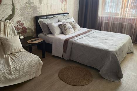 1-комнатная квартира в Екатеринбурге, улица Щорса, 105, м. Чкаловская