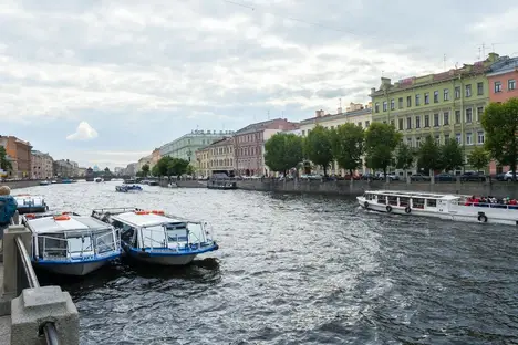 1-комнатная квартира в Санкт-Петербурге, Санкт-Петербург, набережная реки Фонтанки, 56