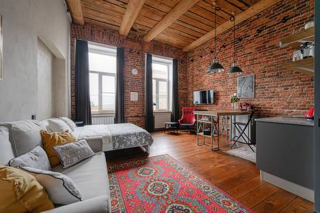 1-комнатная квартира в Санкт-Петербурге, Санкт-Петербург, набережная реки Фонтанки, 11, м. Гостиный двор