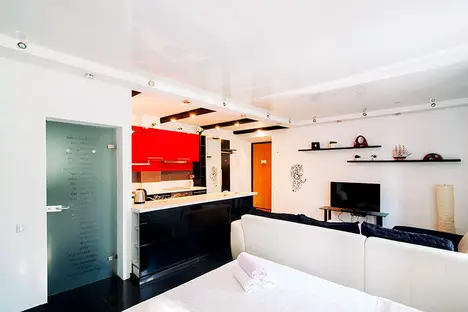 1-комнатная квартира в Минске, улица Ленина, 4, м. Октябрьская/Купаловская 1-комнатная квартира в Минске, улица Ленина, 4, м. Октябрьская/Купаловская