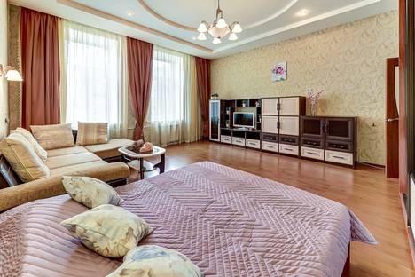 Двухкомнатная квартира в аренду посуточно в Санкт-Петербурге по адресу Боткинская улица, 1