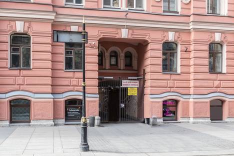 Однокомнатная квартира в аренду посуточно в Санкт-Петербурге по адресу улица Рубинштейна, 3, метро Маяковская