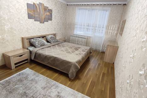 Двухкомнатная квартира в аренду посуточно в Каспийске по адресу Молодёжная улица, 4