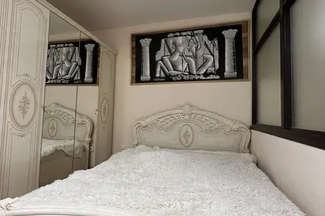 1-комнатная квартира в Казани, Казань, улица Адоратского, 3