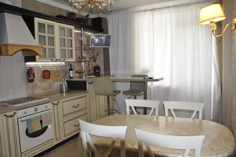 Двухкомнатная квартира в аренду посуточно в Нижнем Новгороде по адресу ул. Краснозвездная, д 27