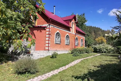 Дом в Рыбалке, Рыбалка, Майминский район, посёлок Рыбалка, Чуйская улица 44а