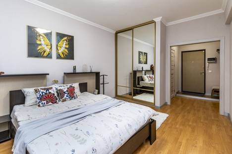 1-комнатная квартира в Сургуте, улица Иосифа Каролинского, 16