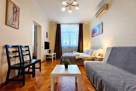 2-комнатная квартира в Москве, Москва, Тверская улица, 8к2