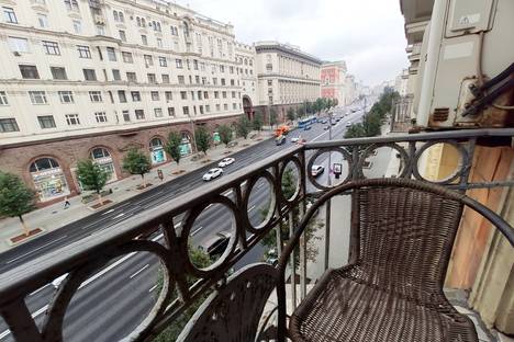 Двухкомнатная квартира в аренду посуточно в Москве по адресу Тверская улица, 6с1