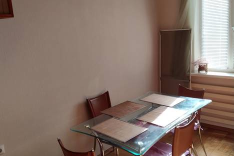 Трёхкомнатная квартира в аренду посуточно в Пятигорске по адресу проспект 40 лет Октября