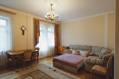 Однокомнатная квартира в аренду посуточно в Кисловодске по адресу проспект Дзержинского, 36