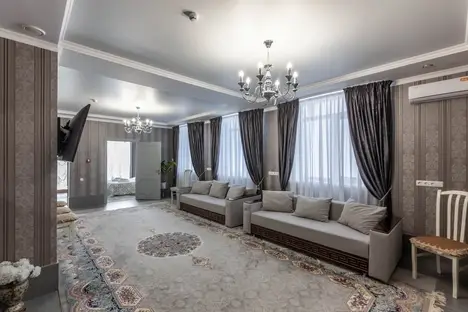 3-комнатная квартира в Кисловодске, Кисловодск, улица Калинина, 43