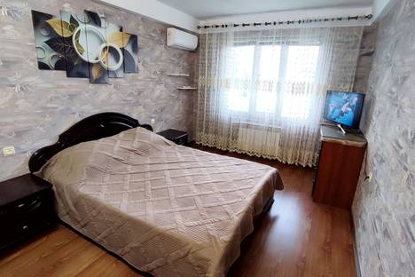 3-комнатная квартира в Каспийске, улица Ленина, 70
