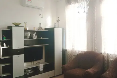 2-комнатная квартира в Астрахани, улица Самойлова, 10