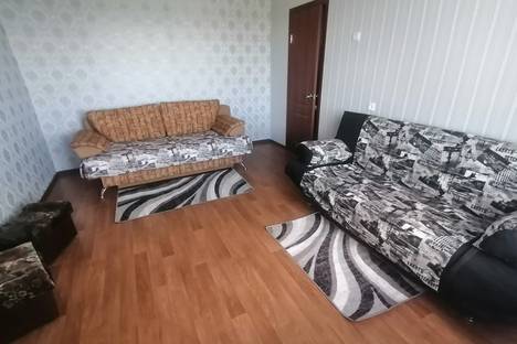 2-комнатная квартира в Бокситогорске, Бокситогорск, улица Металлургов, 7