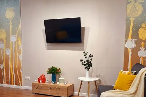 2-комнатная квартира в Самаре, Самара, улица Лейтенанта Шмидта, 10