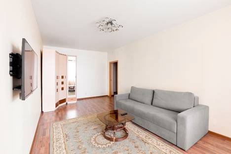 2-комнатная квартира в Кургане, улица Куйбышева, 15