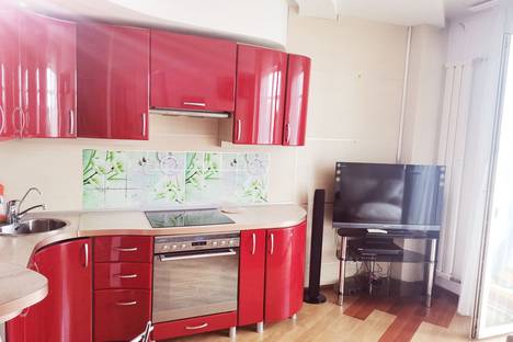 2-комнатная квартира в Хабаровске, Хабаровск, улица Гамарника, 64