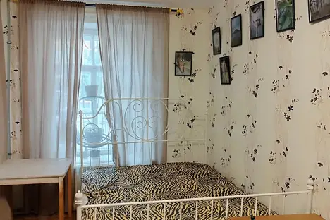 Комната в Санкт-Петербурге, Думская улица, 5/22, м. Невский проспект
