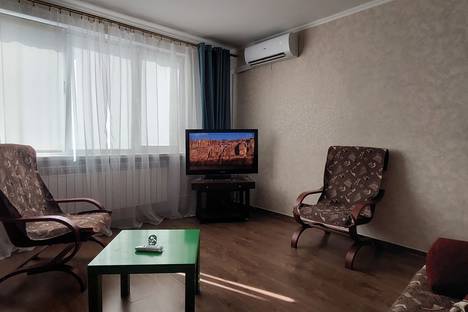 Двухкомнатная квартира в аренду посуточно в Калининграде по адресу улица 9 Апреля, 64