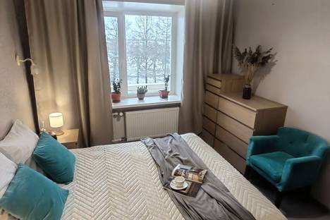 Двухкомнатная квартира в аренду посуточно в Сестрорецке по адресу Приморское шоссе, 350