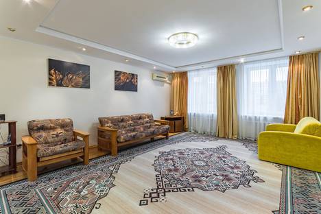 3-комнатная квартира в Нижнем Новгороде, Ошарская улица, 14