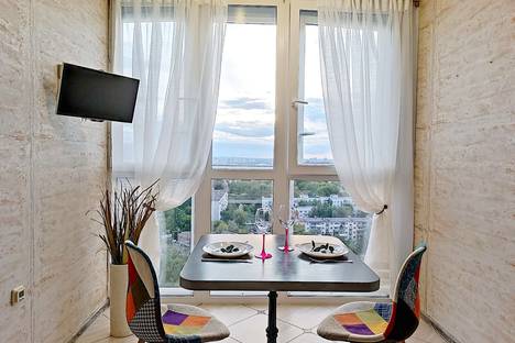 Однокомнатная квартира в аренду посуточно в Екатеринбурге по адресу микрорайон Вторчермет, Братская улица, 27к3