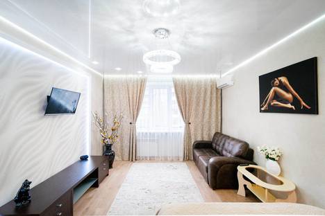 1-комнатная квартира в Омске, Учебная улица, 152
