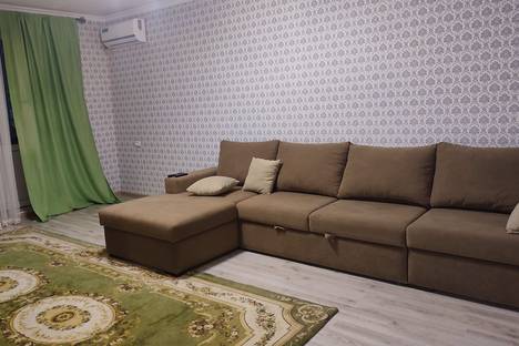 2-комнатная квартира в Каспийске, Каспийская улица, 4