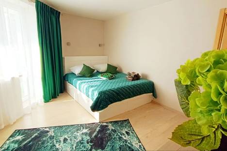 2-комнатная квартира в Хабаровске, улица Морозова Павла Леонтьевича, 87