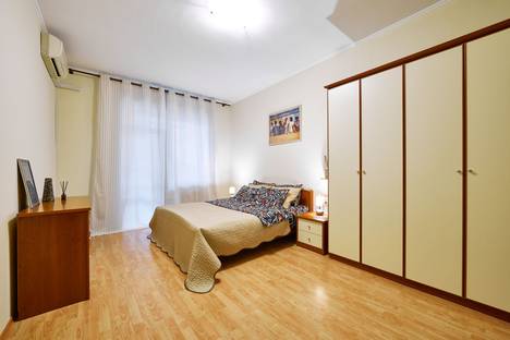 2-комнатная квартира в Самаре, Самара, улица Алексея Толстого, 139