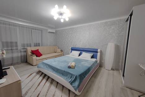 Однокомнатная квартира в аренду посуточно в Крымске по адресу Крепостная улица, 40
