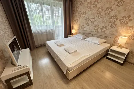 2-комнатная квартира в Новокузнецке, улица Кирова, 87