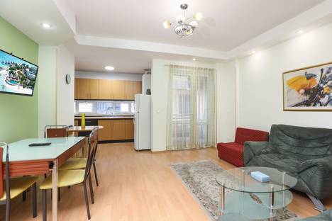 2-комнатная квартира в Ереване, Armenia, Yerevan, Aram Street, 70, м. Площадь Республики