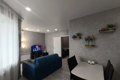 2-комнатная квартира в Хабаровске, улица Казачья Гора, 15