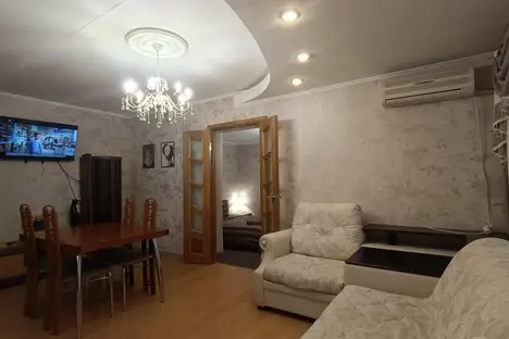 2-комнатная квартира в Хабаровске, улица Пушкина, 15