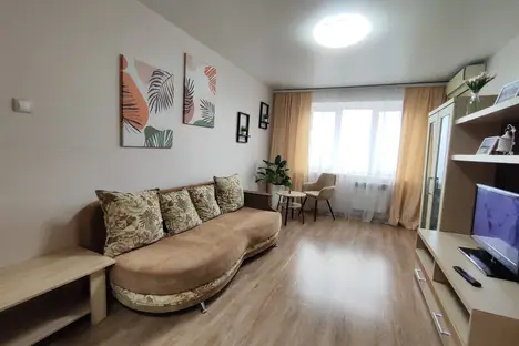 2-комнатная квартира во Владивостоке, ул. Надибаидзе, 11