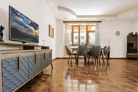 1-комнатная квартира в Ереване, ул. Амиряна, 4/6