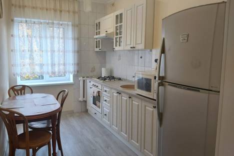 Двухкомнатная квартира в аренду посуточно в Калининграде по адресу Ракитная ул., 7