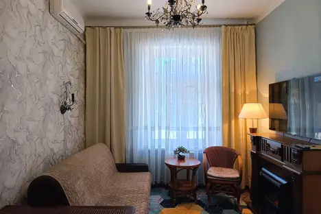 3-комнатная квартира в Хабаровске, ул. Серышева, 52