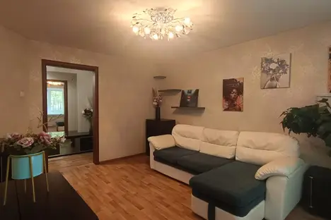 3-комнатная квартира в Хабаровске, Красноармейская ул., 6