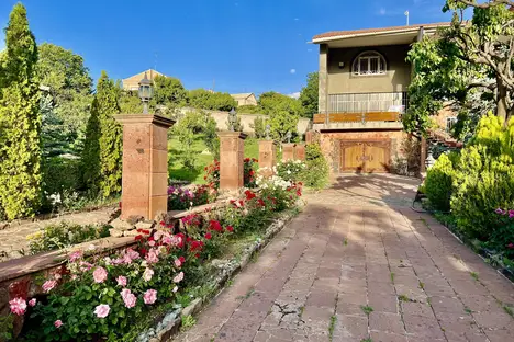 Дом в Арагацотнской области, Арагацотнская область, Armenia, Aragatsotn Region, Ushi village