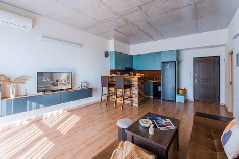 2-комнатная квартира в Ереване, ул. Езника Кохбаци, 16, м. Площадь Республики