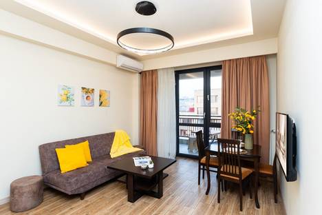 2-комнатная квартира в Ереване, ул. Езника Кохбаци, 16, м. Площадь Республики