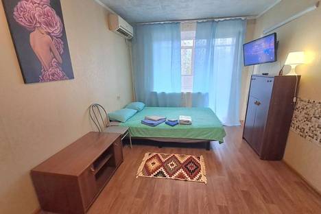 1-комнатная квартира в Хабаровске, Амурский б-р, 56