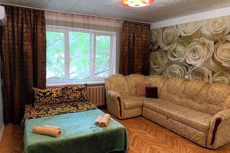 1-комнатная квартира в Кропоткине, Коммунистическая ул., 38