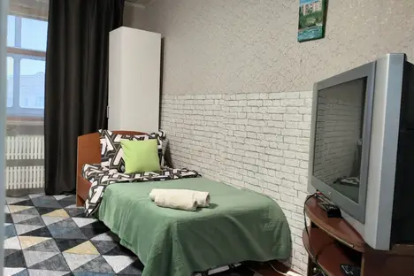 3-комнатная квартира в Кропоткине, Кропоткин, 1й мкр., 48