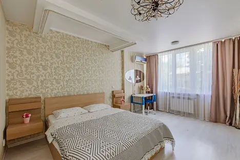 2-комнатная квартира в Казани, ул. Амирхана Еники, 4/2, м. Суконная Слобода