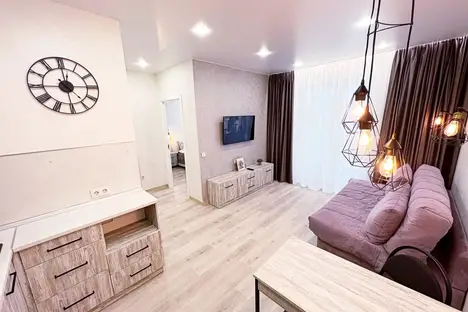 2-комнатная квартира в Кирове, мкр. Мининский, ул. Тургенева, 8